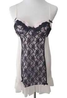 Linea Donatella Mesh Lace Babydoll Lingerie Valentine's Day Medium NWOT