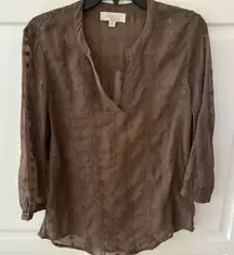 Olivia‎ & Oak women’s top. Shear lightweight summer top.