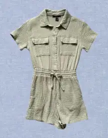 Forever 21 Gauzy Romper Size XS in Sage Green