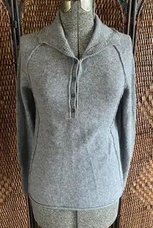 Size M//Peruvian Connection Long Sleeve Grey Henley Knit Alpaca Sweater