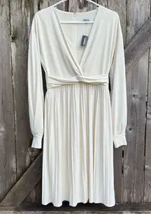 NWT Express Pleated Skirt V-Neck Twist
Bodice Dress Ivory Size Small