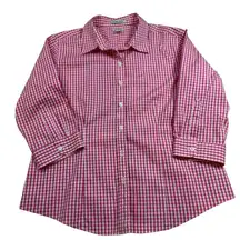 L.L. Bean Women's Pink Gingham Wrinkle Resist Button Up Shirt Size M Pet