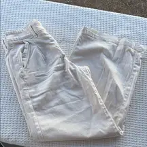 American Eagle Outfitters Women’s size 4 Court  Light Khaki Chinos