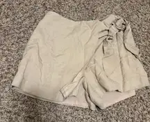 Club Monaco Culotte Shorts Small Tan Khaki Lined Tie Belt Side Zip Old Money