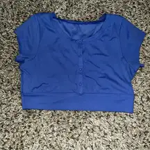 offline real me Henley cropped button up shirt size medium