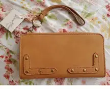 Women's Handbags/Purse/Wallet | Zip Closure 'Wristlet' Universal‎ Thread™ Target