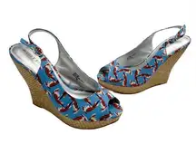 Audrey Brooke Novelty Bird Peep Toe Espadrille Wedges