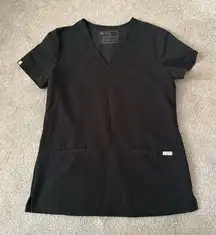 FIGS Black Casma Three-Pocket Scrub Top