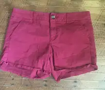 American Eagle red midi size 8 shorts