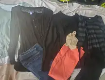 Maternity Bundle Size Small 2 Jeans  2 Tops And 2 Sweater  Motherhood Ol…