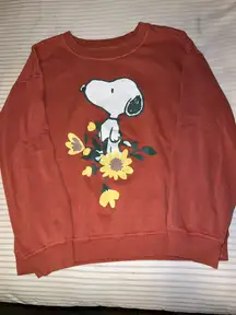Peanuts Snoopy Target Crewneck with Flowers
