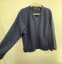 Isaac Mizrahi Live 2X Navy Quilted Jacket Lace Sleeves Zip Front Lightweight