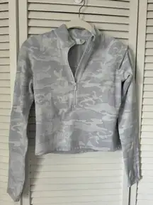 Light Camo Cropped Quarter-Zip