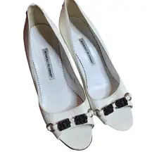 white peep toe pumps size 9.5