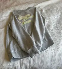 sweatshirt