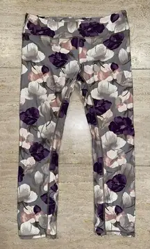 O'Neill LOK CAPRI Womens 365 Hybrid Poly Stretch Leggings XSmall Multi Floral‎