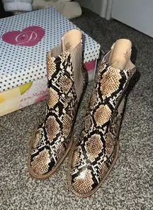 Snake Boots