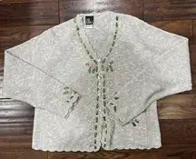 Vintage cardigan mother of pearl buttons rose ribbon embroidery size M f…​