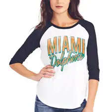 JUNKFOOD Miami Dolphins raglan tshirt Women’s SIZE XXL football  casual‎