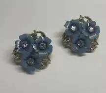 Avon Blue Enamel Rhinestone Flower Earrings Gold Tone Scroll Work Clip On