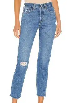 Levi’s Wedgie High Waisted Jeans Size 28 never worn! Medium wash slight distress