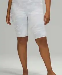 lululemon Wunder Under 10” Ribbed Short in Incognito Camo Jacquard Alpine sz 2