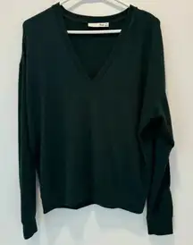 Wilfred Free Shirt Womens XXS  Green V Neck Pullover Sweater Tee Classic