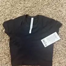 Lululemon Athletica Black Crop Fitted Short Sleeve Tee
