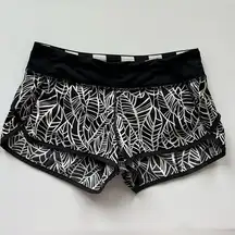 lululemon athletica Speed Up Shorts Pretty Palm Black Angel Wing/Black Size 6