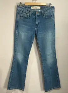 Levi's 518 Superlow Boot Cut Jeans Juniors size 9 M Distressed Denim