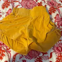 Orange Lululemon Shorts Hotty Hot 2.5" High-Rise Highlight Women’s 0