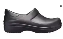 Crocs Women's Neria Pro II Work Clogs Black 7