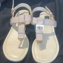 Jones New York Beige Sandals with Gold Accents‎