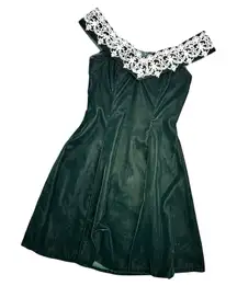 Jessica McClintock Gunne Sax Lace Trim Velvet V-Neck Dress Green Size 3/4‎