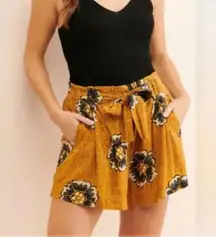 Anthropologie Kennedy linen blends tie waist boho patterned short. Size Medium