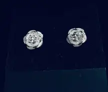 Lovely Dainty Sterling Silver 925s 3-D Flower Cherry Blossom Details Studs