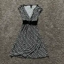2000s Y2K Wrapper Geometric Sparkly Black and White Fit & Flare Dress