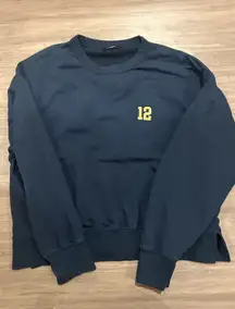 BING ANINE Sweatshirt Small