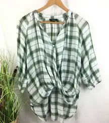 Very J  Green & White Plaid Gingham Checker Twist Waist Short Sleeve Top S