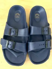 C&C California Navy Blue,‎ Size 10 Sandals/Slides