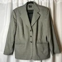 East 5th blazer