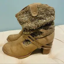 Buckle boots! Not rated tan sequin bling sparkle boots size 8