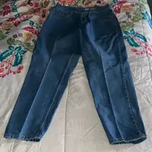 VTG MOM JEANS Starched & Creased LIZ CLAIBORNE Petite 10 Slim