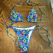 Shein blue hawaiin floral bikini size large