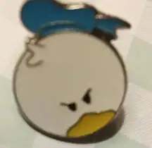B1G1 1/2 off🎉Donald duck pin
