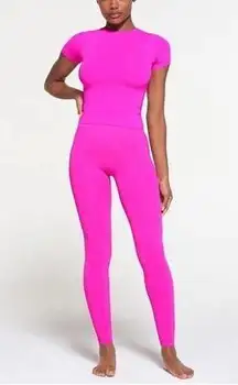 Skims soft smoothing seamless legging