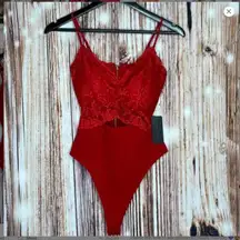 Sexy Lace & Mesh V-Neck Bodysuit Set - Size L Strappy Teddy with Thong Elegant