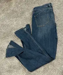 White‎ House Black Market Slit Hem The Slim Jeans size 4S