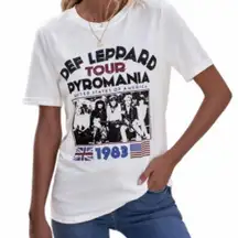 New Def Leppard Graphic Concert Tour T-shirt.