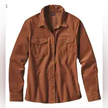 Patagonia Women’s Sz 2 Long-Sleeved Micro Cord Shirt in Orange